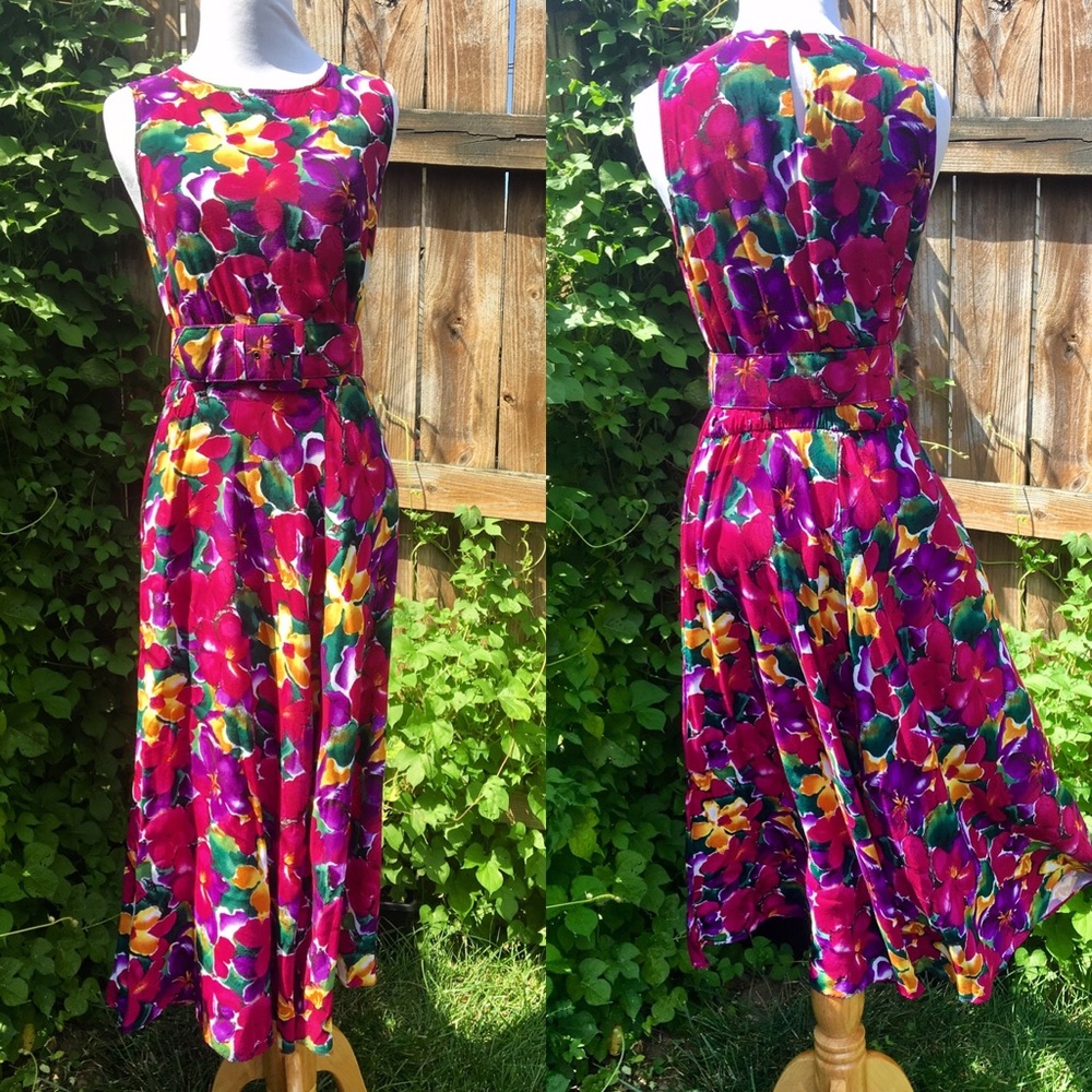 Vintage 90s Floral Midi-Dress w/ Belt 🌺